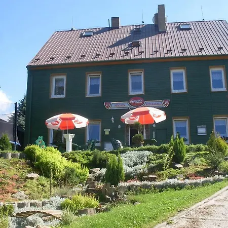 Pensjonat Medvidek Loučná pod Klínovcem